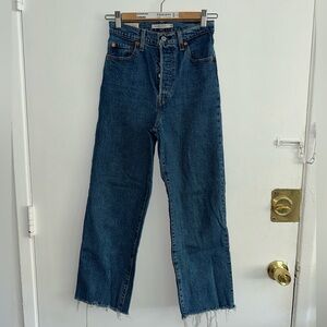 Levi’s Ribcage Straight